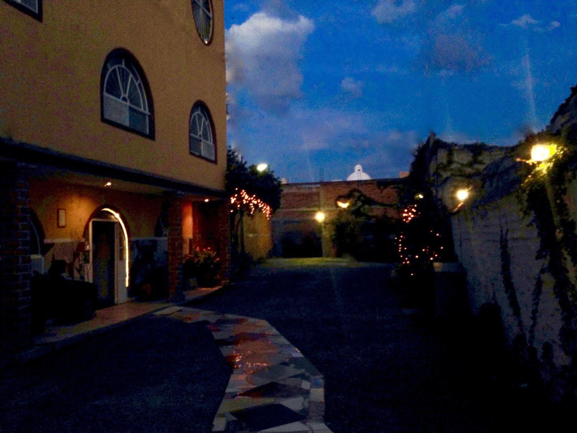 Hotel Mi Pueblito Tonalá Exterior foto